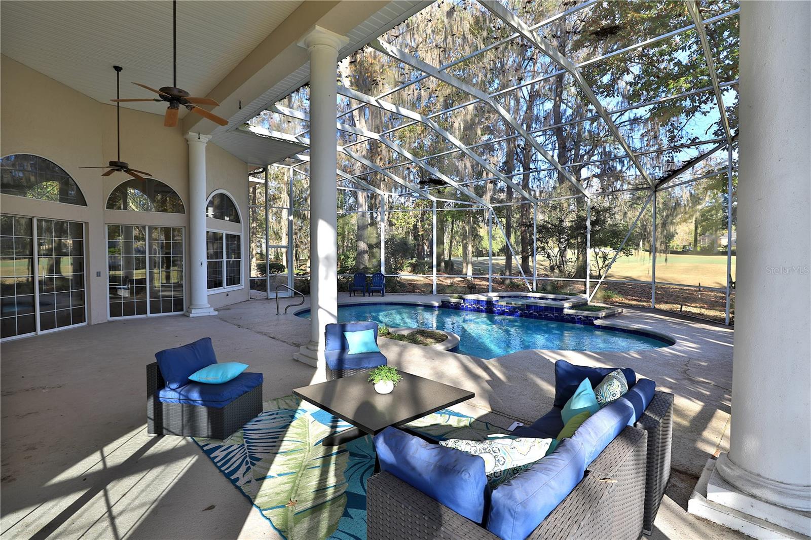 COUNTRY CLUB/OCALA UN 01 - Residential