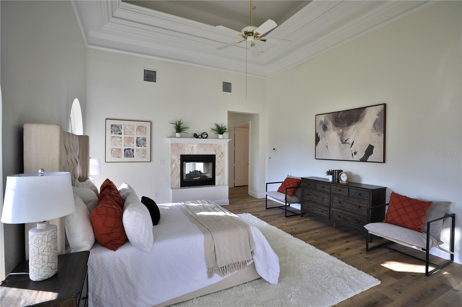 COUNTRY CLUB/OCALA UN 01 - Residential