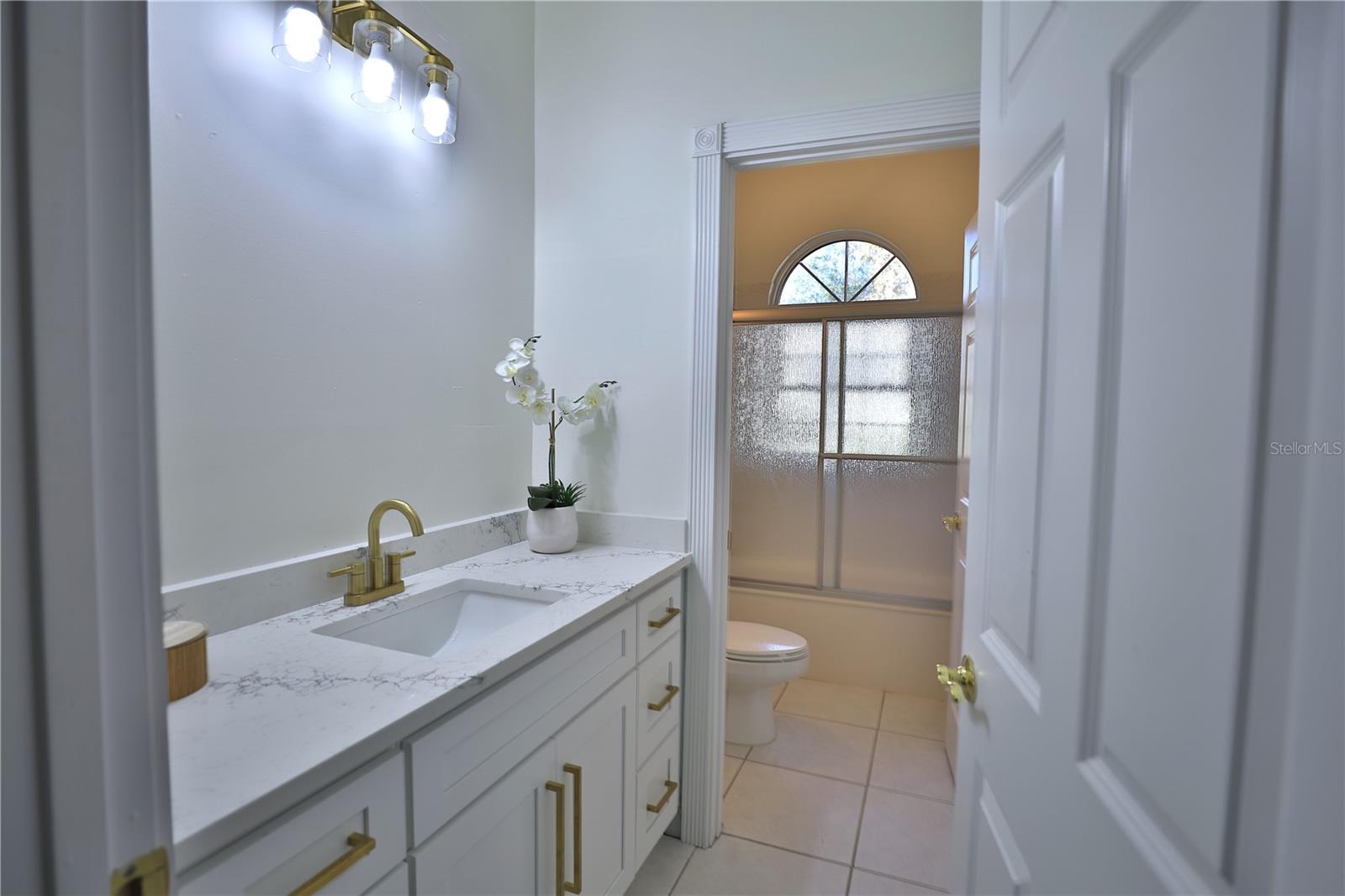 COUNTRY CLUB/OCALA UN 01 - Residential