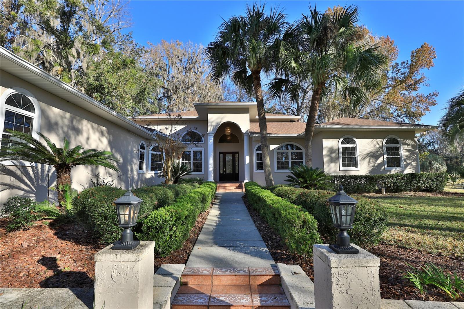 COUNTRY CLUB/OCALA UN 01 - Residential