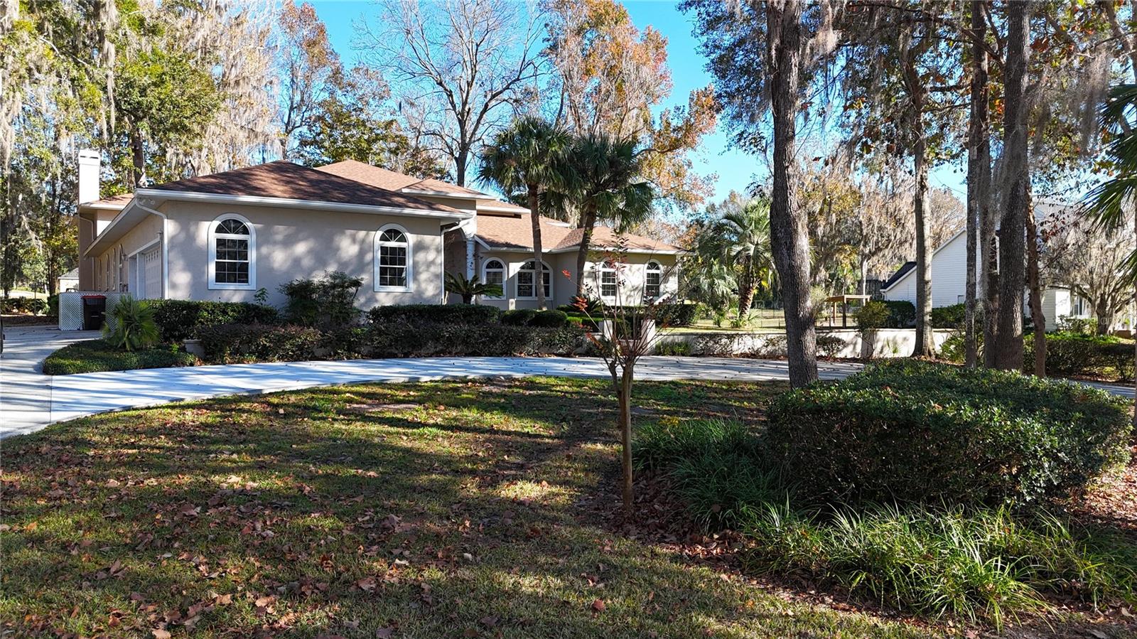 COUNTRY CLUB/OCALA UN 01 - Residential