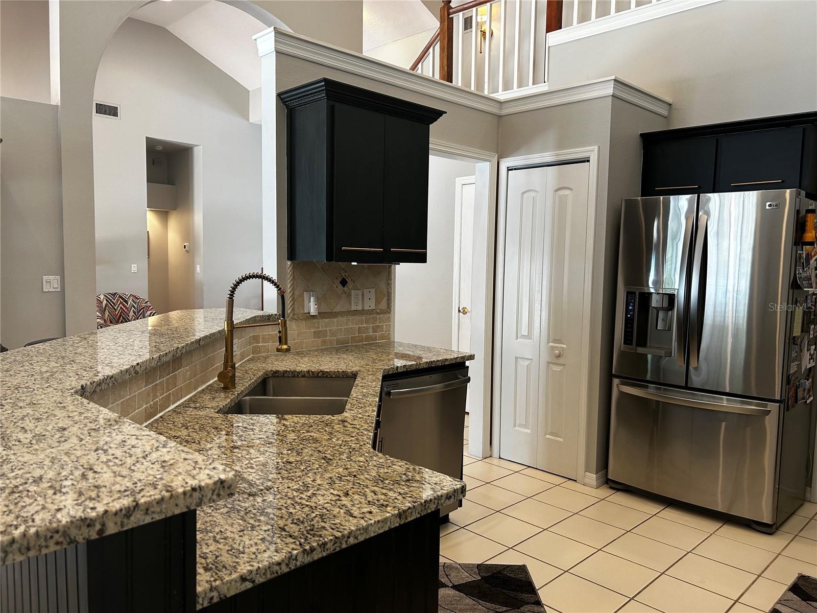 HAMILTON PLACE - Residential