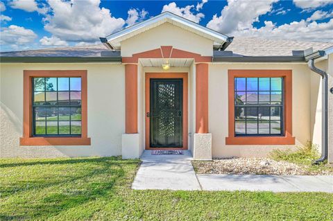 A home in PUNTA GORDA