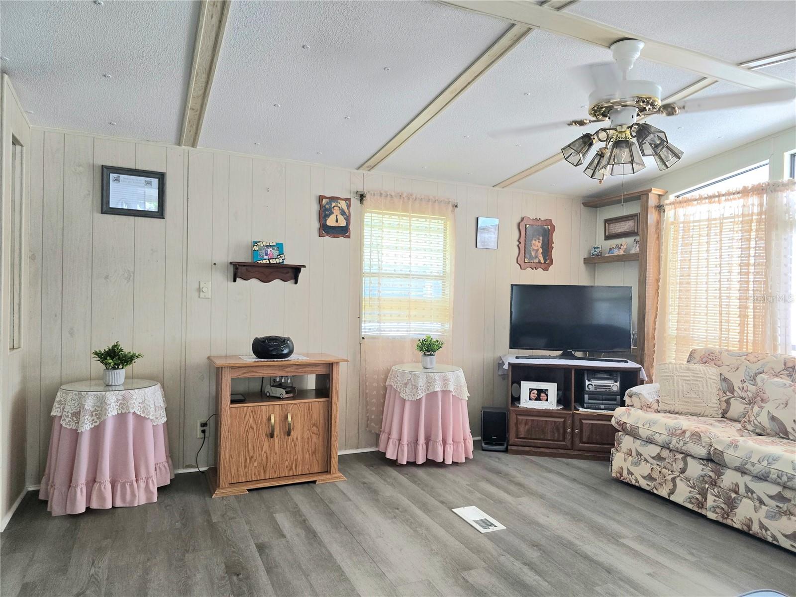 WEST VIEW RIDGE RESORTS INC - Residential