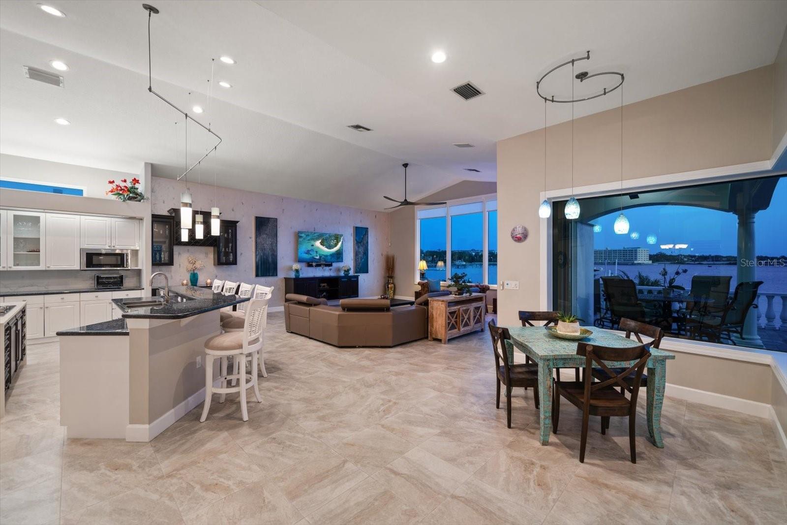 SUNSET BAY LOT 14 - Residential