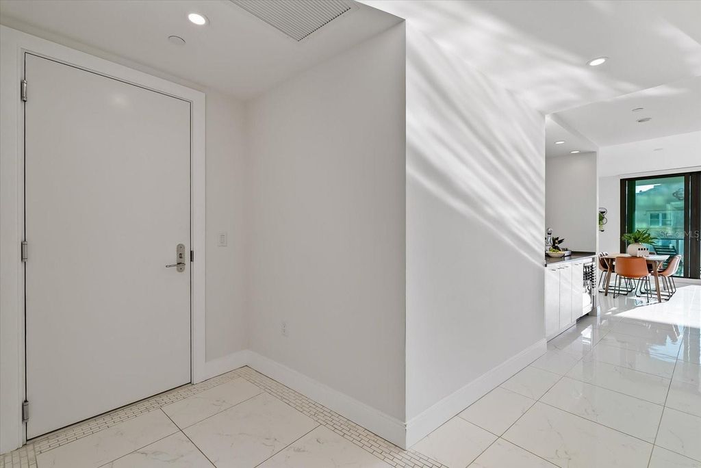 Photo of 100 1st Avenue N #501, St Petersburg, FL 33701 (MLS # TB8428870)