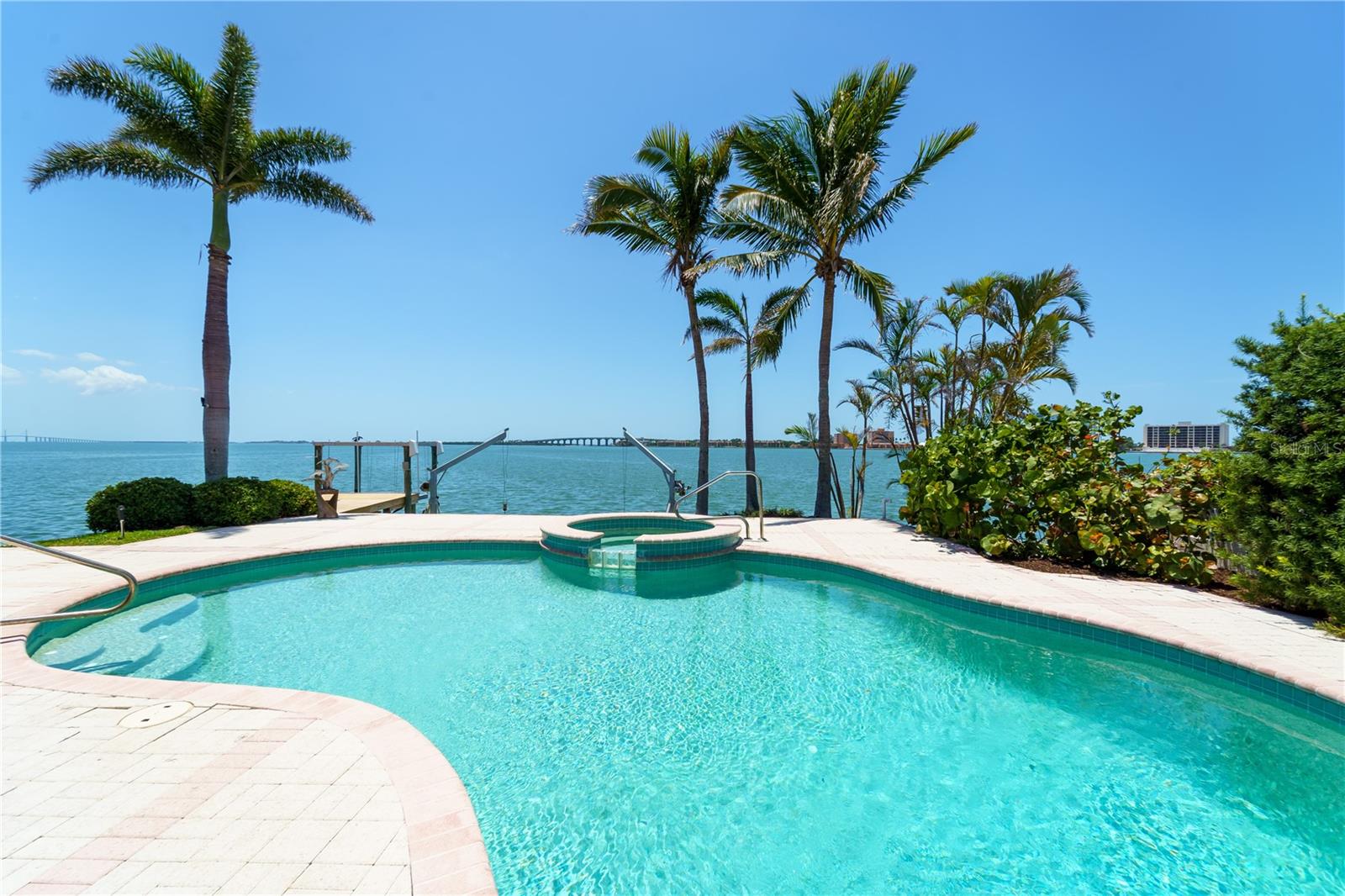PINELLAS POINT SKYVIEW SHORES 3RD ADD - Residential