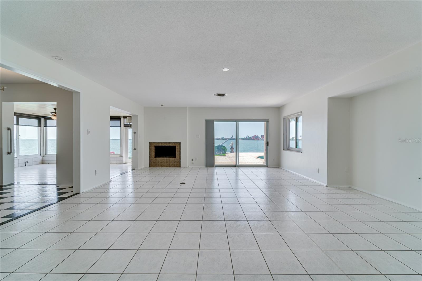 PINELLAS POINT SKYVIEW SHORES 3RD ADD - Residential