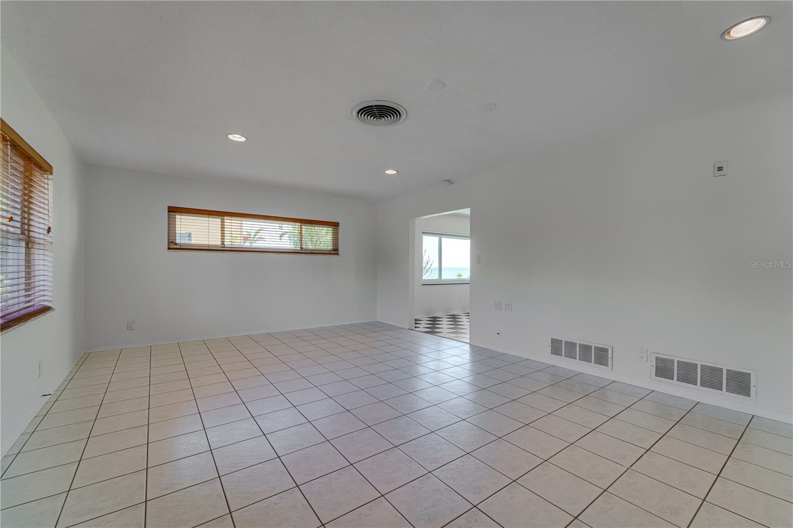 PINELLAS POINT SKYVIEW SHORES 3RD ADD - Residential