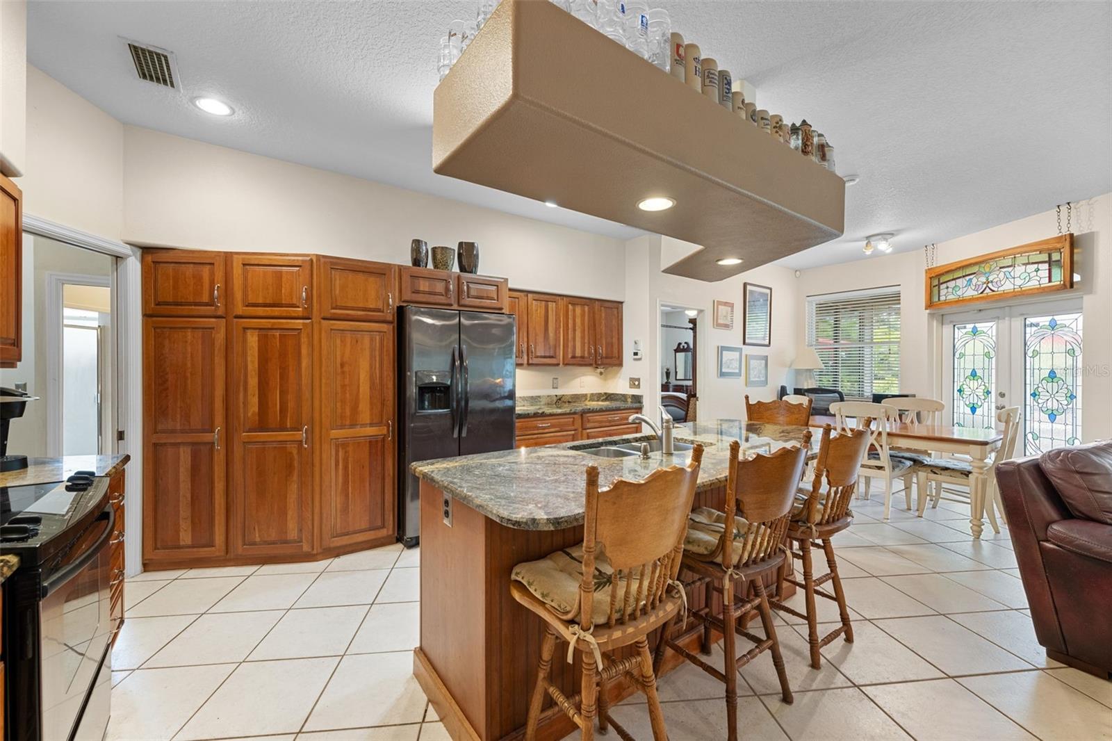 RIVER HARBOR WEST - Residential