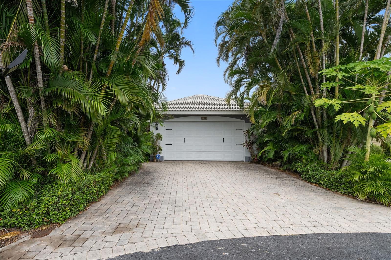 RIVER HARBOR WEST - Residential