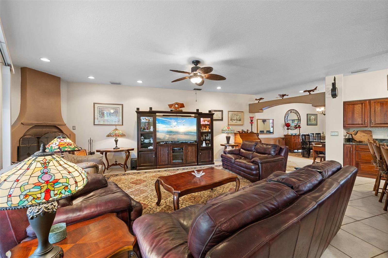 RIVER HARBOR WEST - Residential