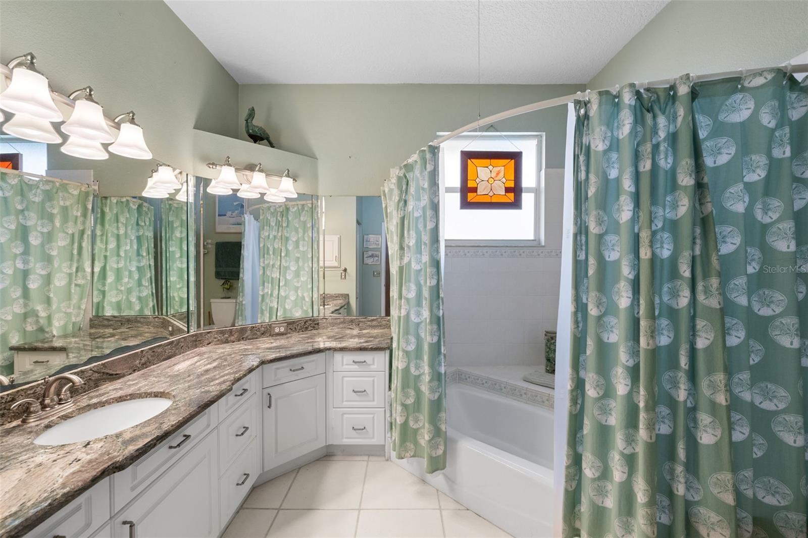 RIVER HARBOR WEST - Residential