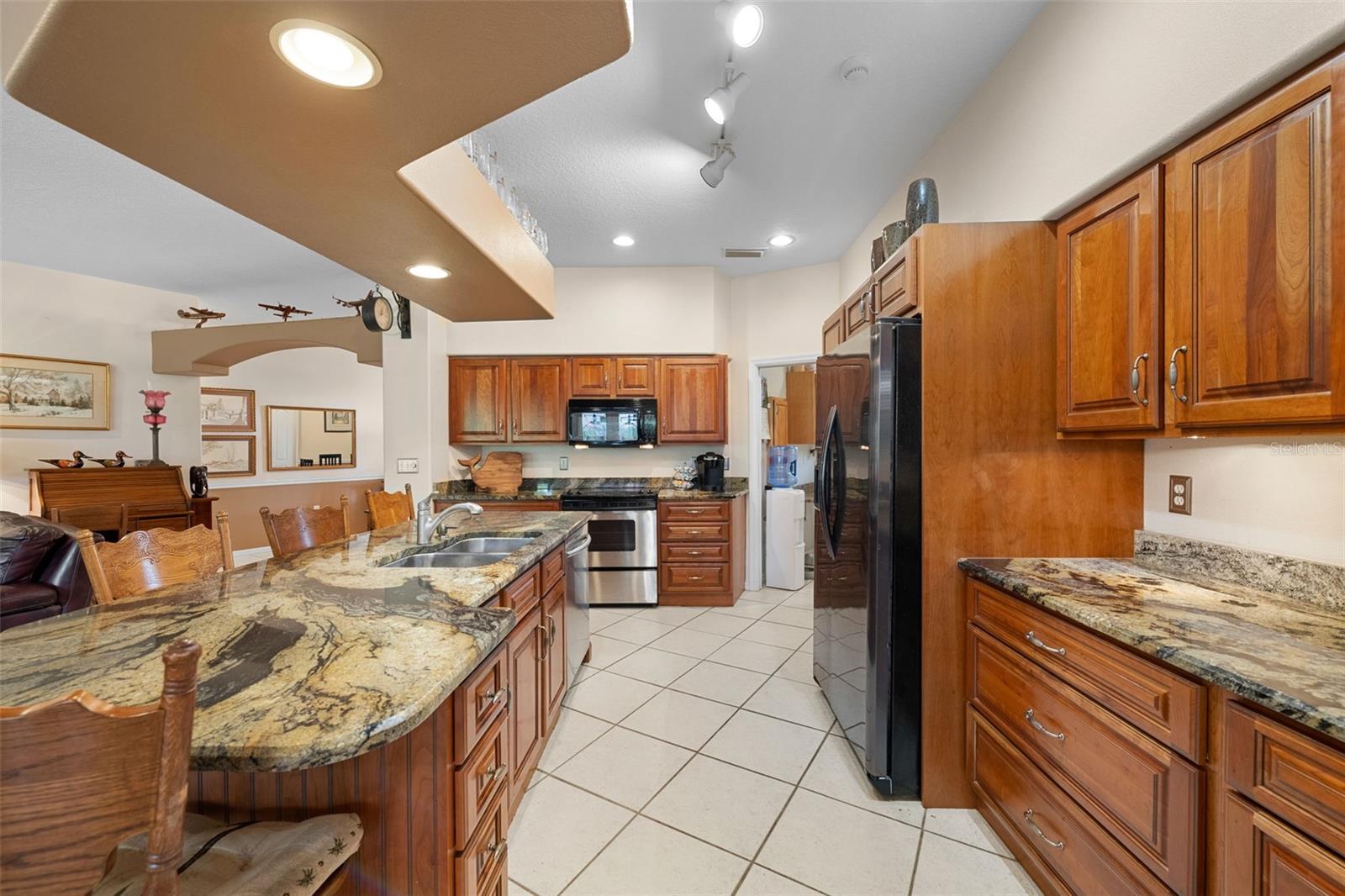 RIVER HARBOR WEST - Residential