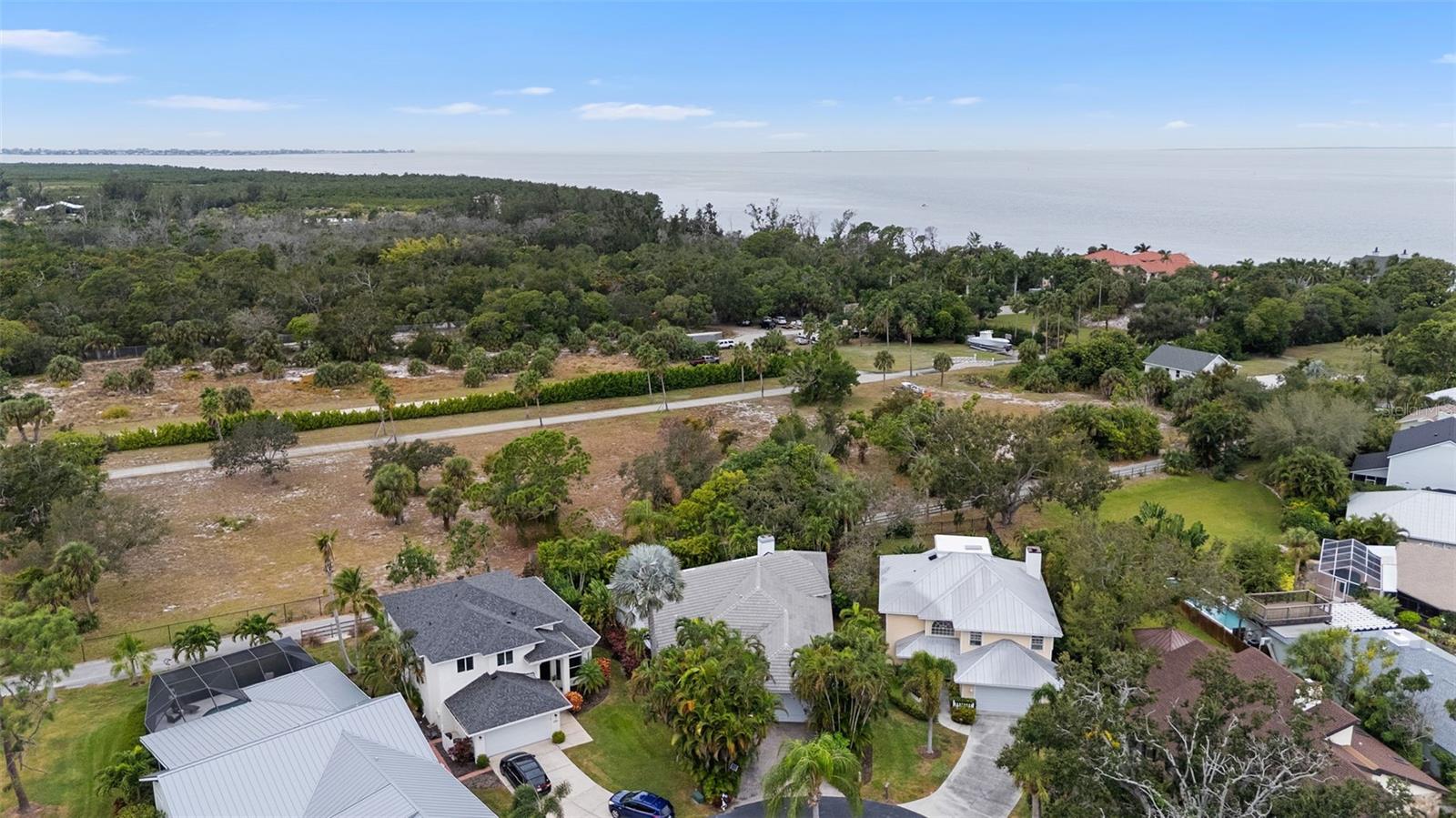 RIVER HARBOR WEST - Residential