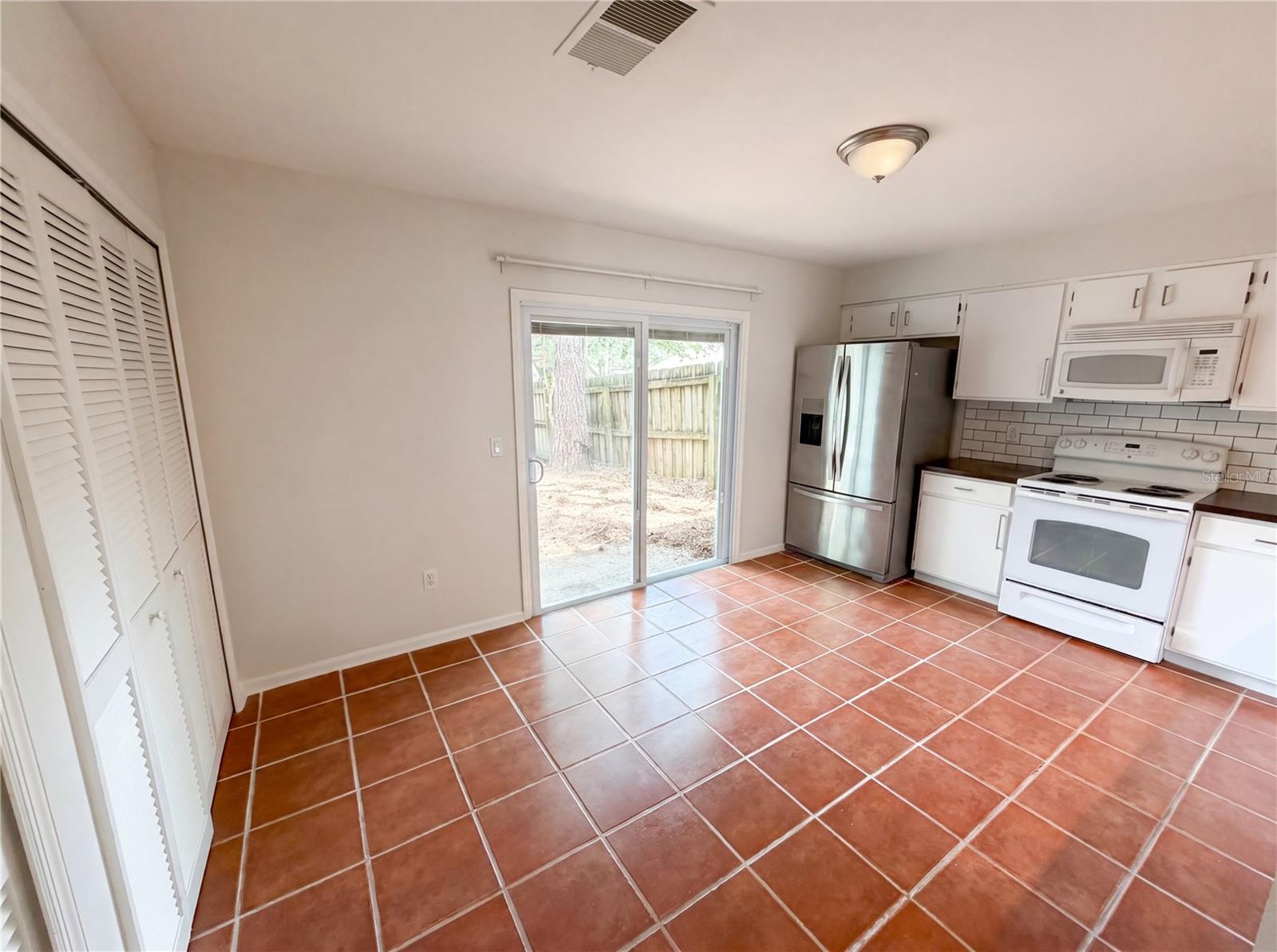 MOUNT GREENWOOD UNIT 2 OF - Residential