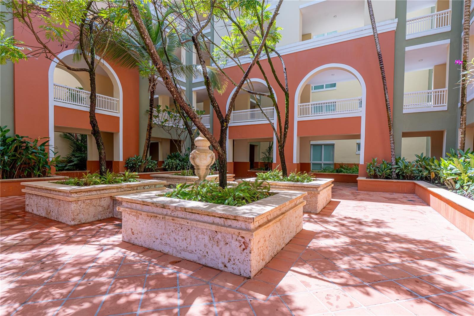 THE MARBELLA CLUB - Residential