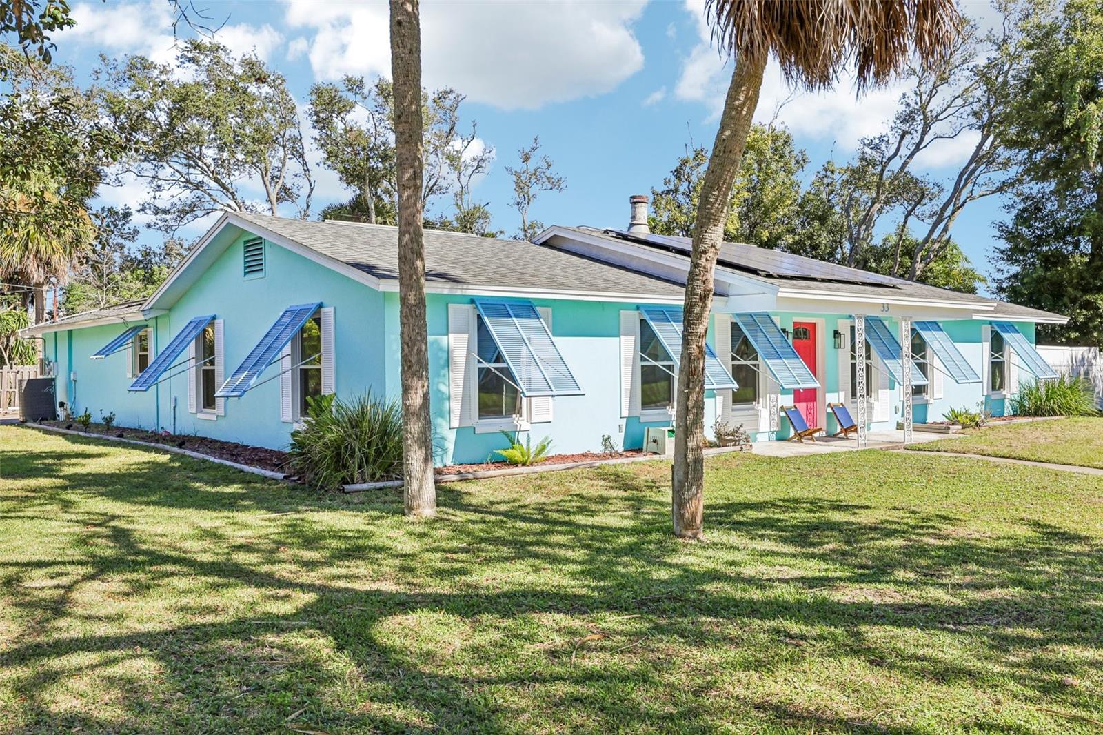 33 DRESDEN CIRCLE