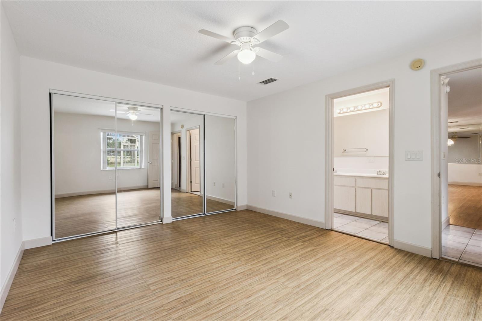 LEESBURG ROYAL OAK ESTATES - Residential