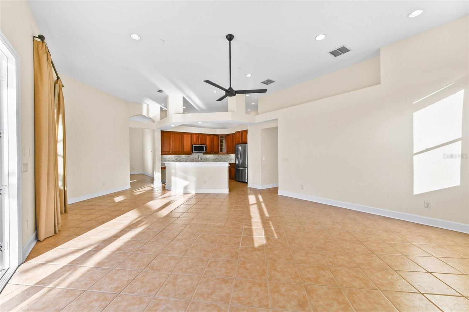 LIVE OAK RESERVE UNIT TWO - Residential