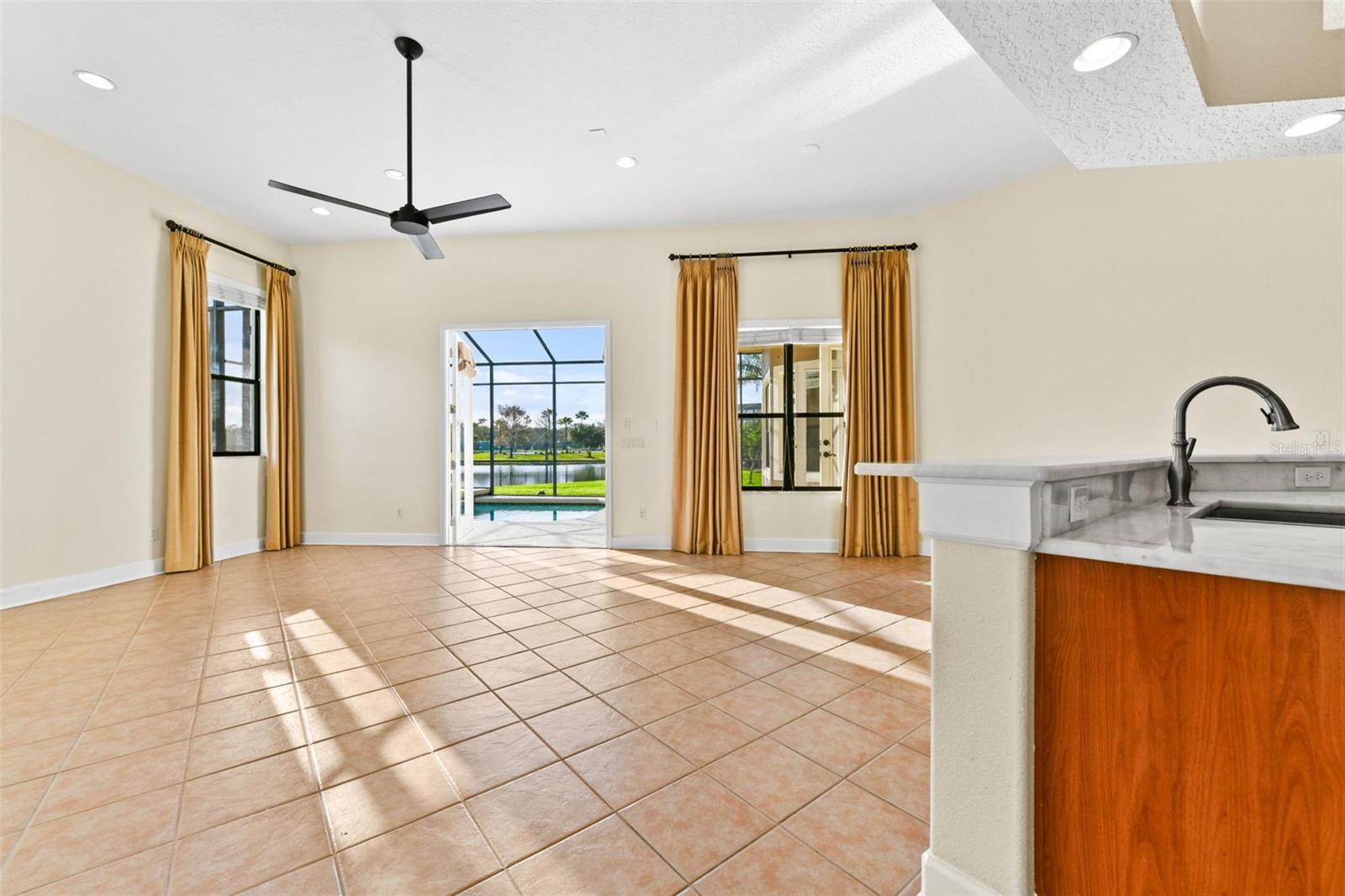 LIVE OAK RESERVE UNIT TWO - Residential