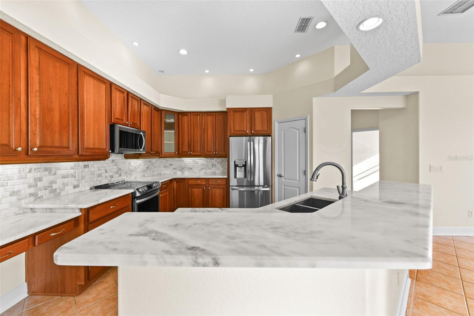 LIVE OAK RESERVE UNIT TWO - Residential