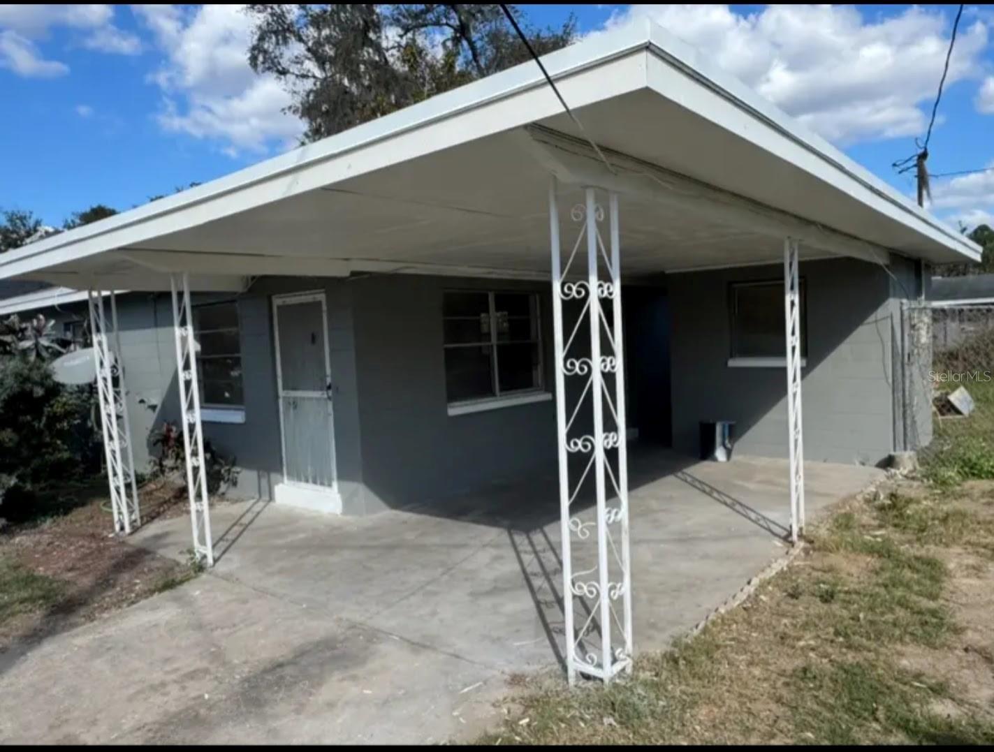 Very nice 3-bedroom, 1-bath home located in a quiet, well-maintained neighborhood. Features all-tile flooring throughout for easy maintenance and a clean, modern look.