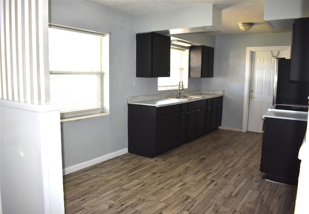 Photo of 5920 Riviera Drive, Orlando, FL 32808 (MLS # O6367965)