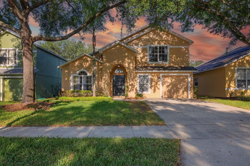 Photo of 17833 Woodcrest Way, Clermont, FL 34714 (MLS # O6433649)