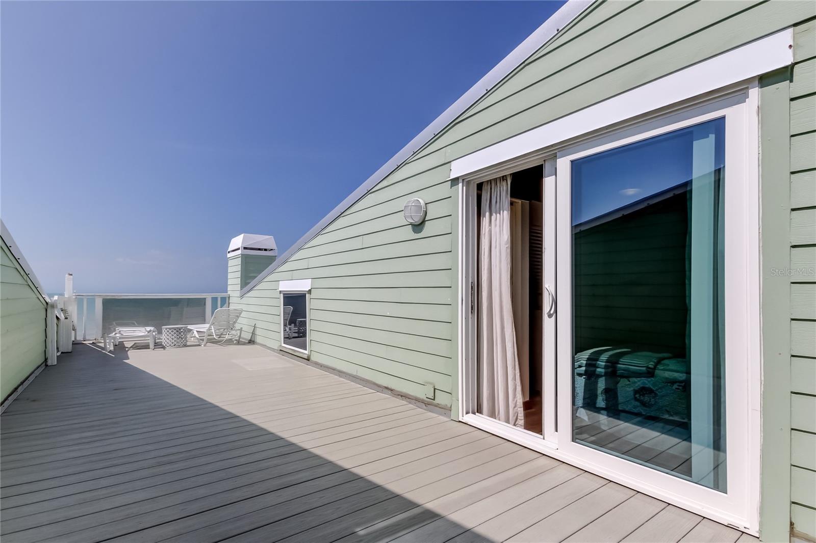 SUNPLACE CONDO - Residential