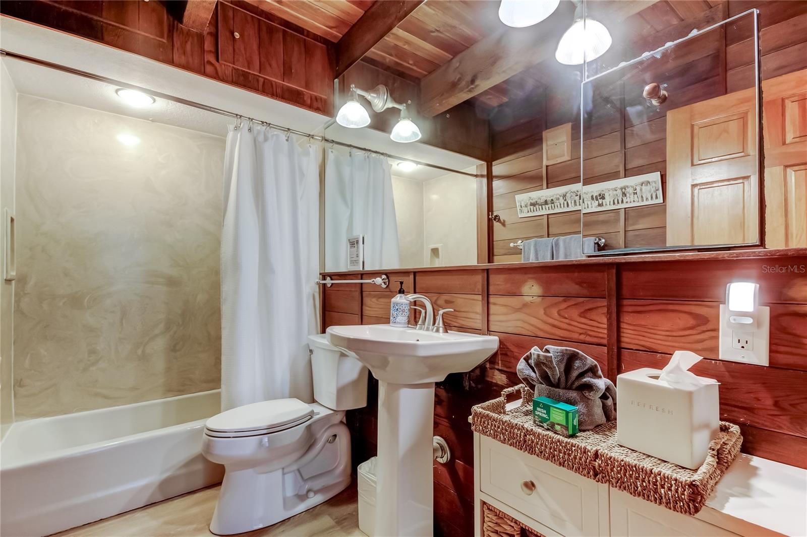 SUNPLACE CONDO - Residential