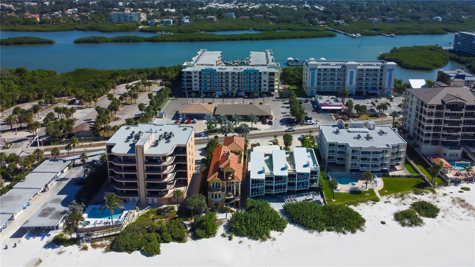 SUNPLACE CONDO - Residential