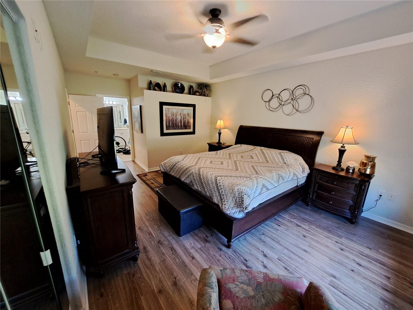 PALM GROVE - Residential Lease