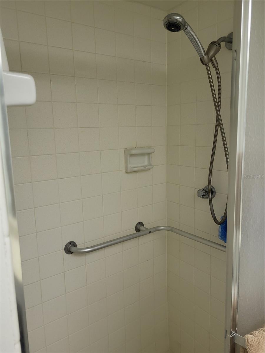 WINSTON PARK NORTHEAST - Residential