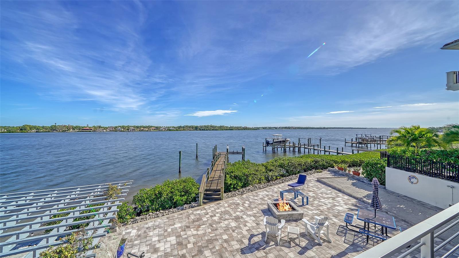 MANASOTA KEY - Residential