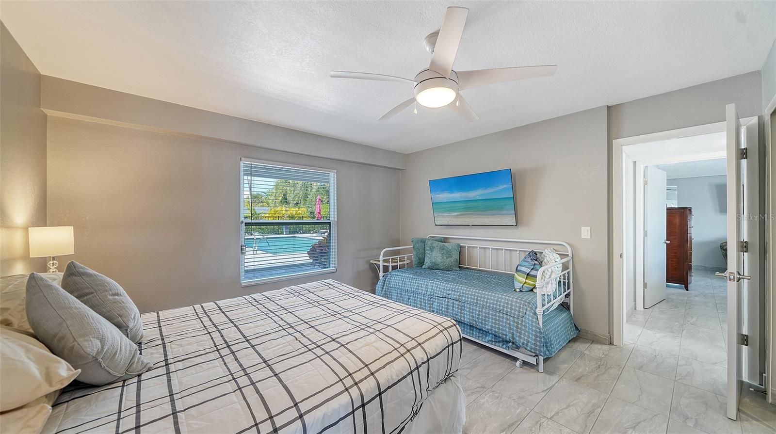 MANASOTA KEY - Residential