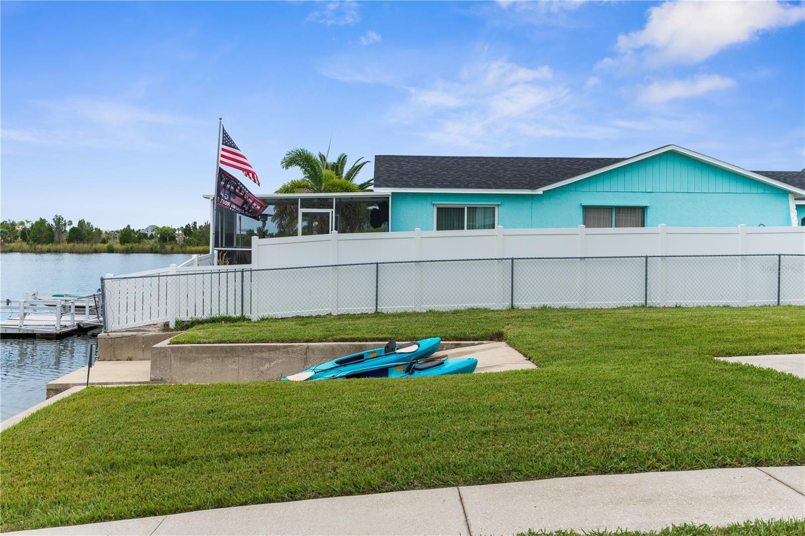 HERNANDO BEACH - Residential