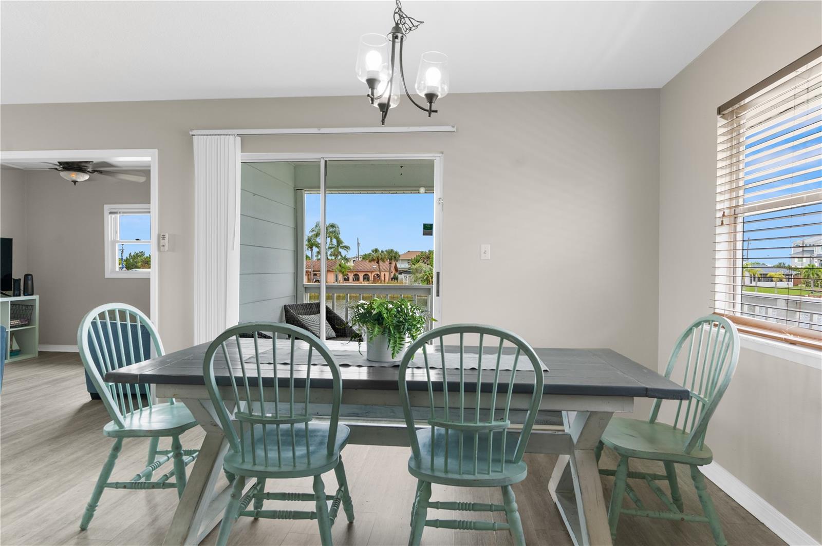 HERNANDO BEACH - Residential