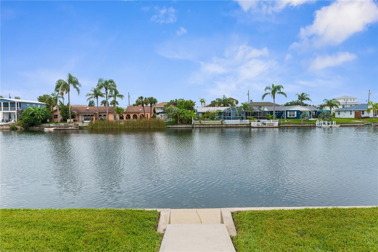HERNANDO BEACH - Residential