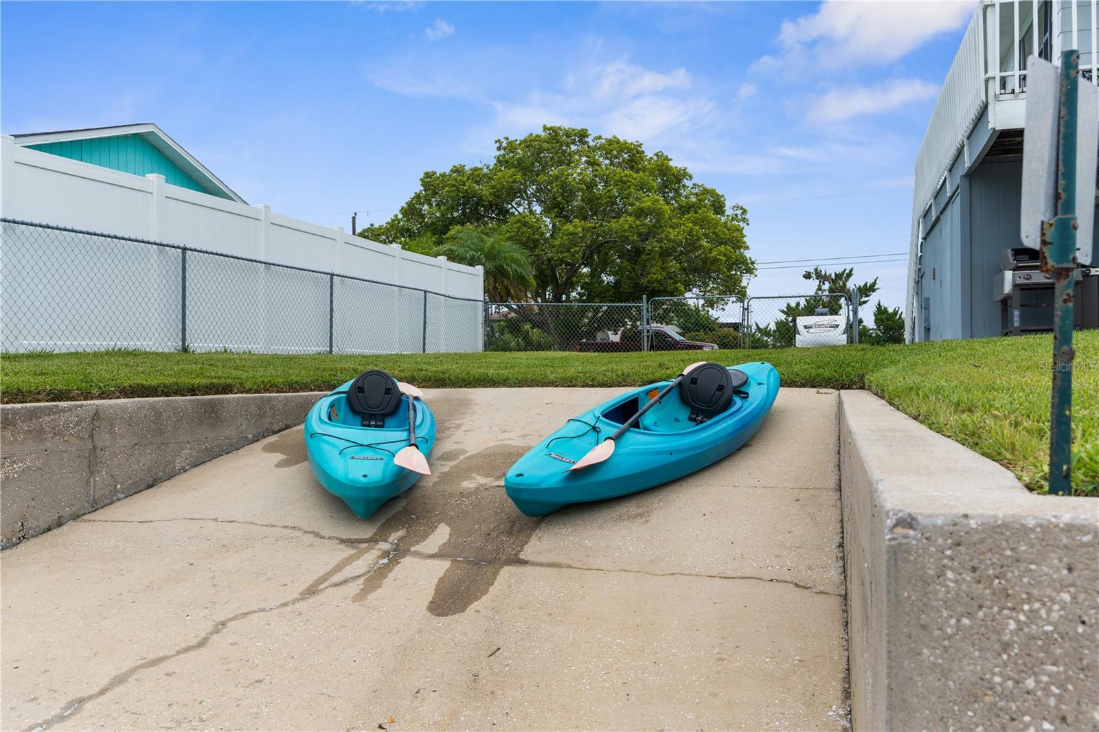 HERNANDO BEACH - Residential