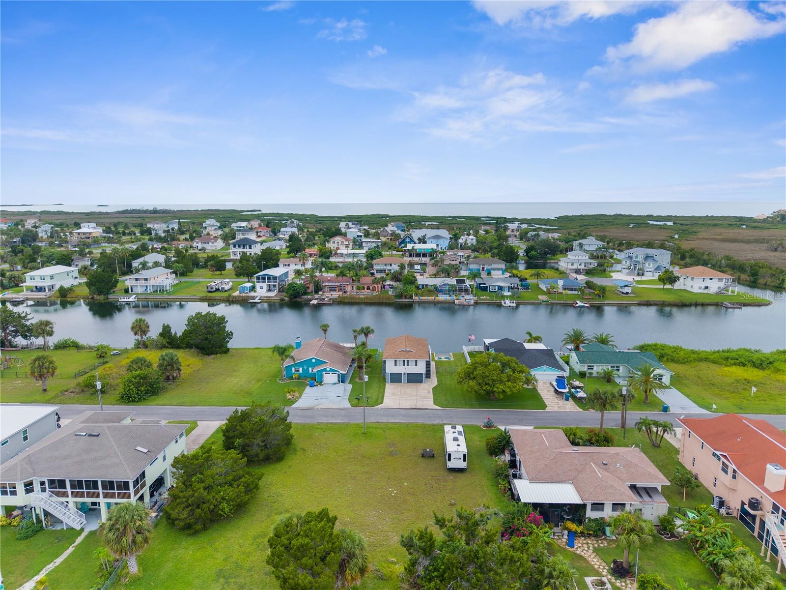 HERNANDO BEACH - Residential