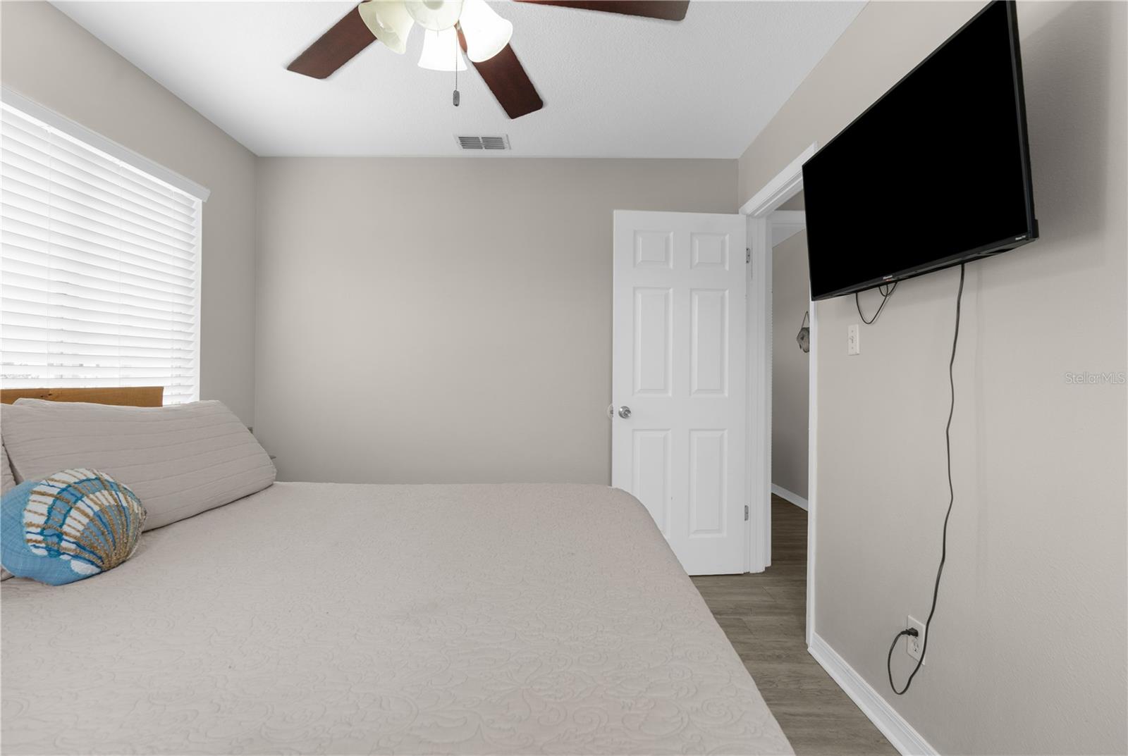 HERNANDO BEACH - Residential