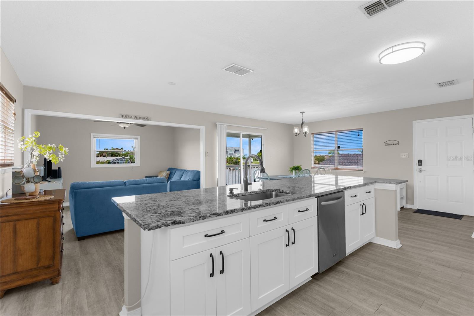 HERNANDO BEACH - Residential