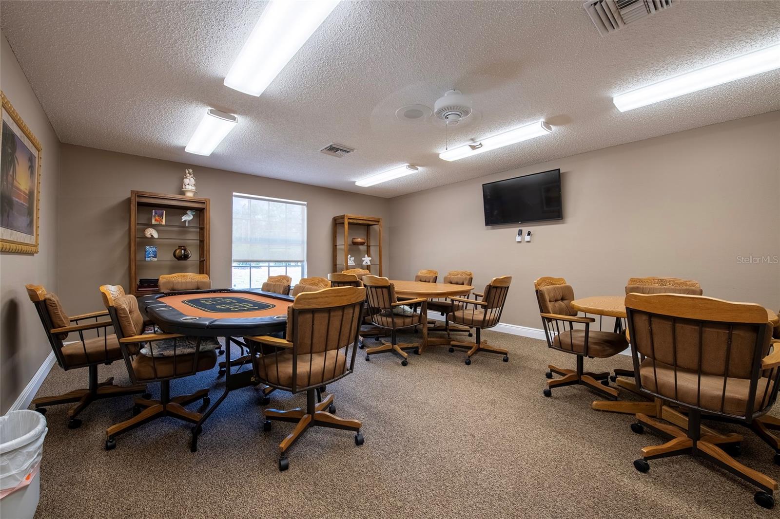 MEADOW OAKS - Residential