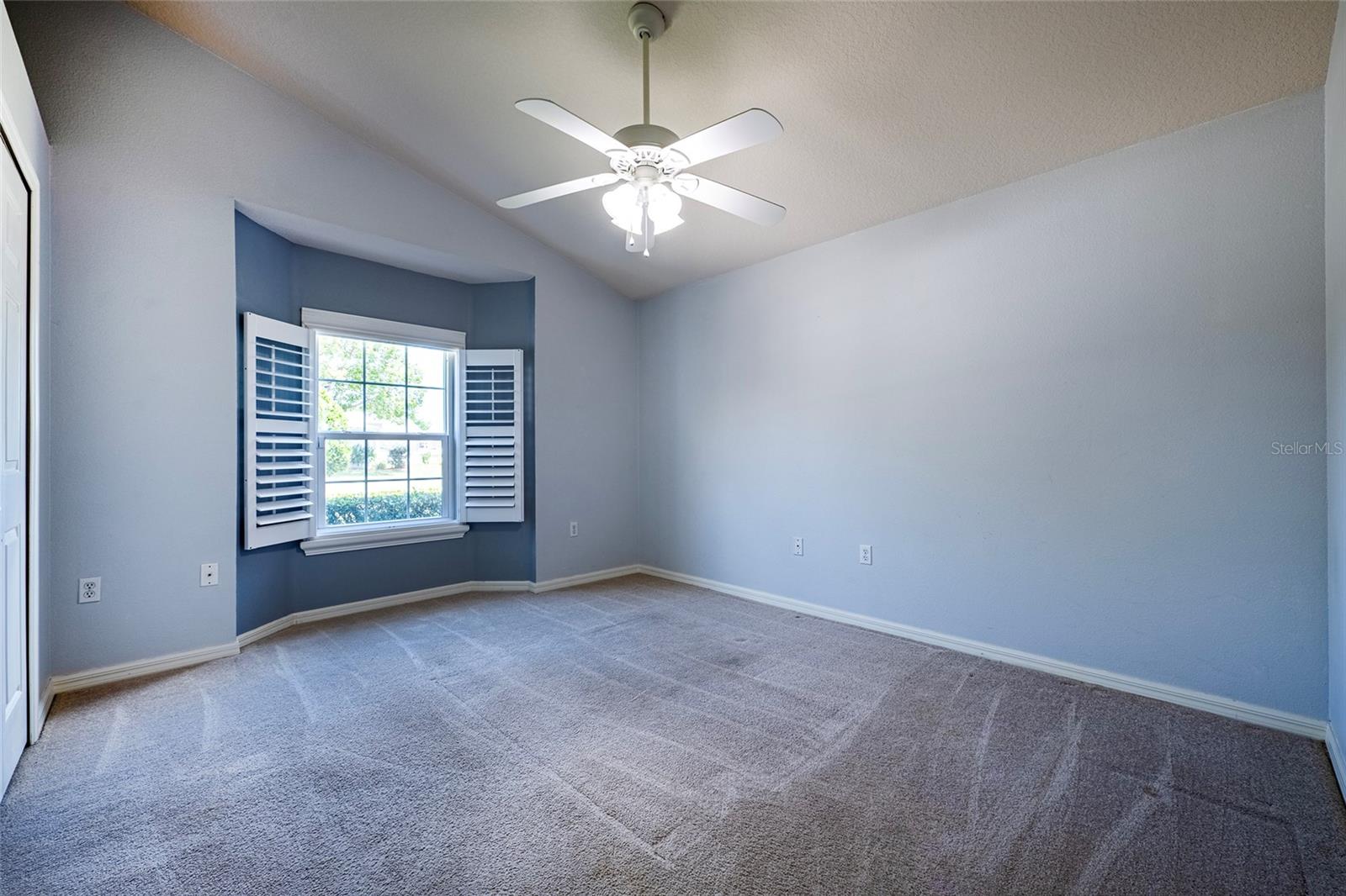 MEADOW OAKS - Residential