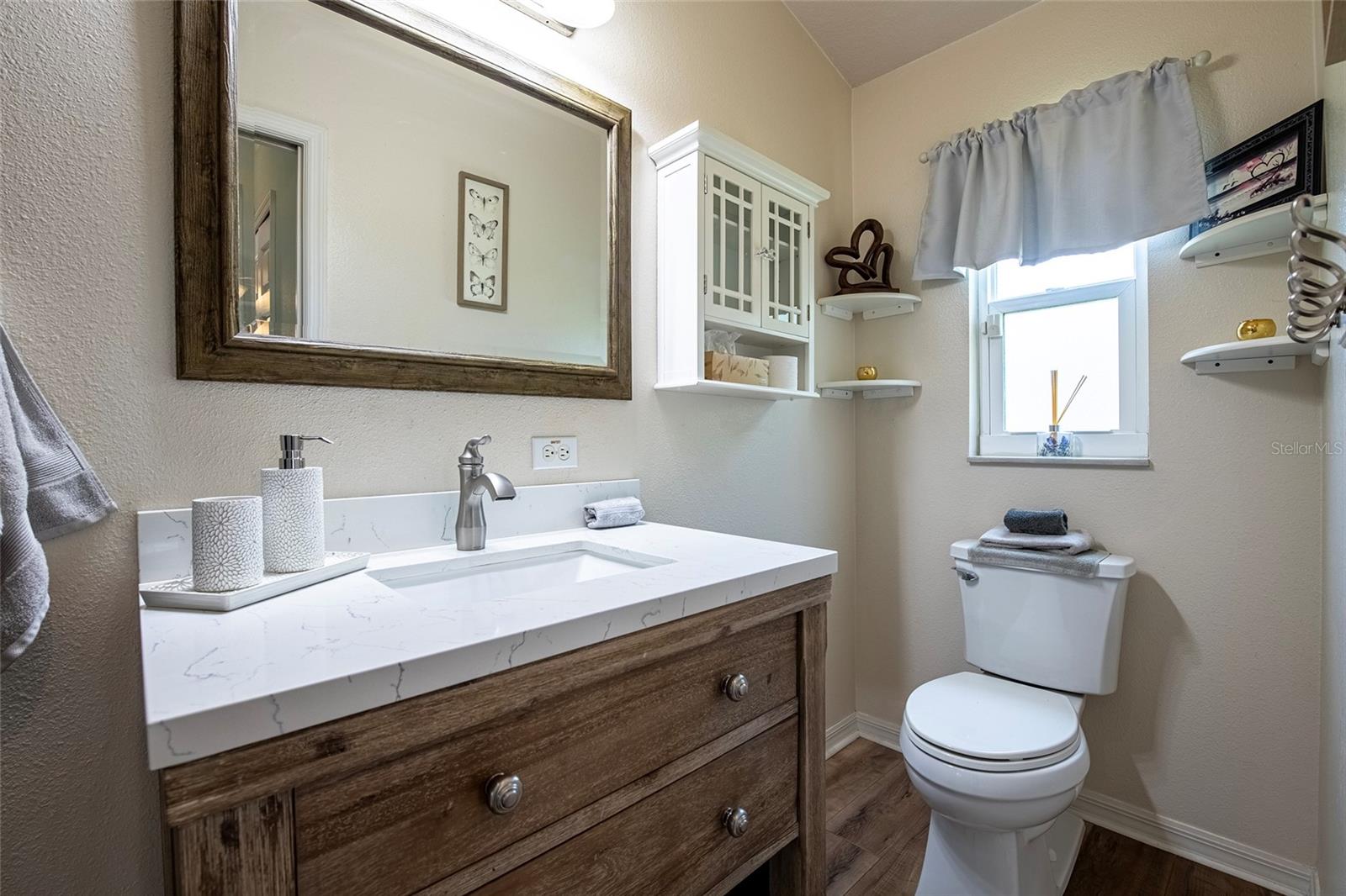 MEADOW OAKS - Residential