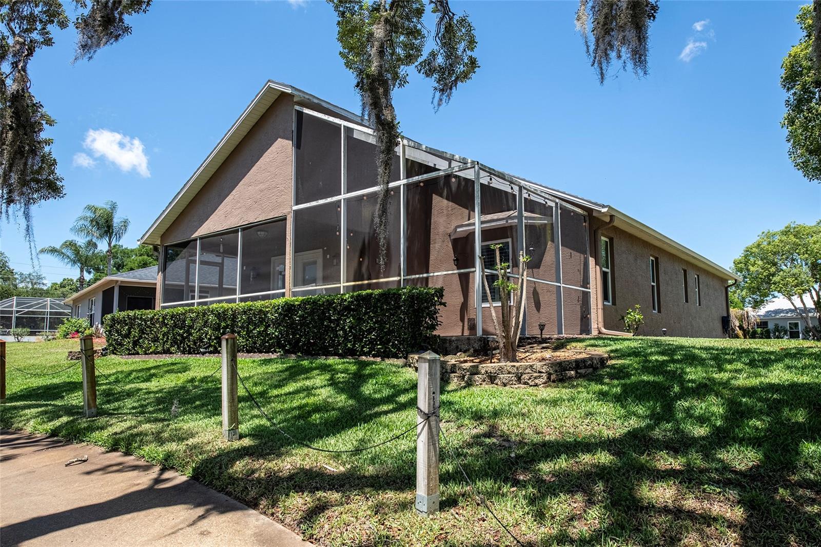 MEADOW OAKS - Residential