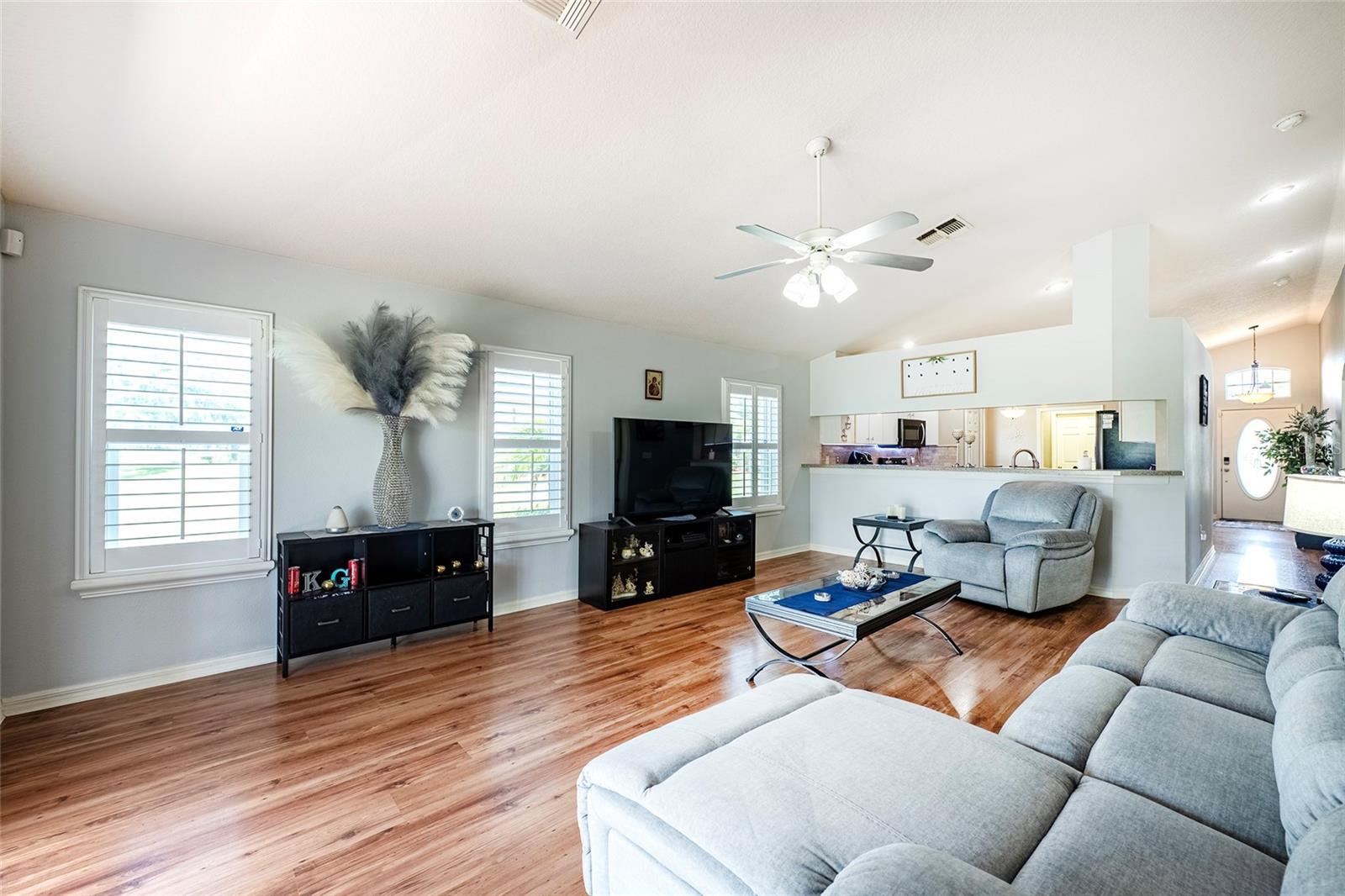 MEADOW OAKS - Residential