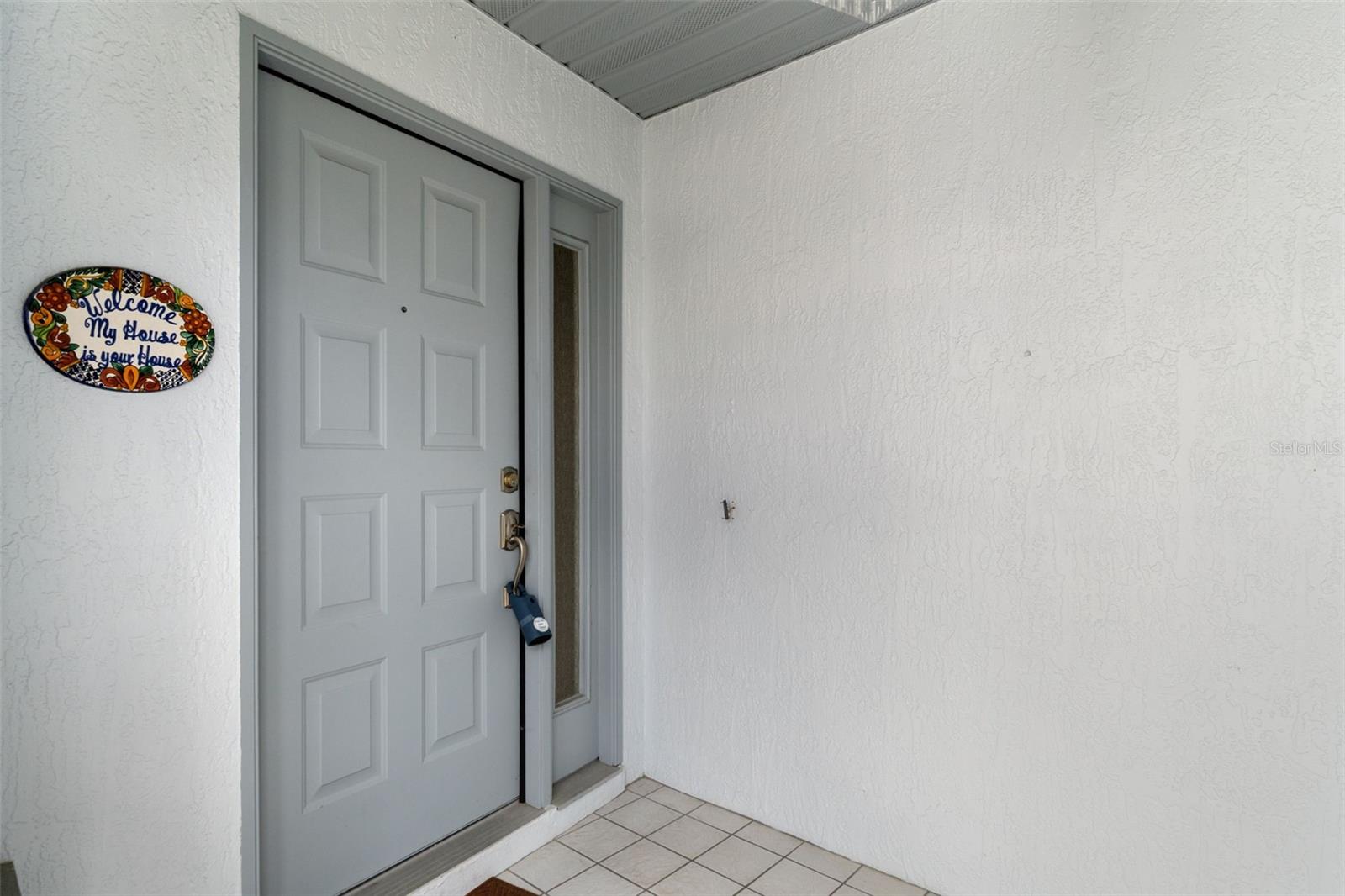 LAKESIDE VILLAGE - Residential