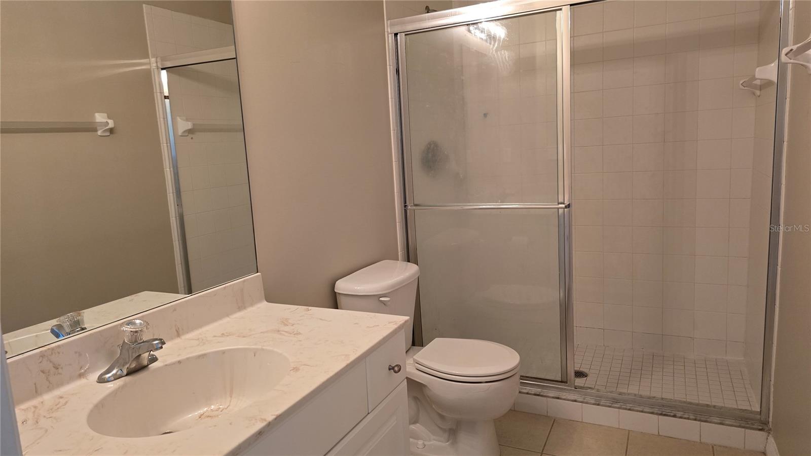 FOREST LAKE TWNHMS PH I - Residential Lease